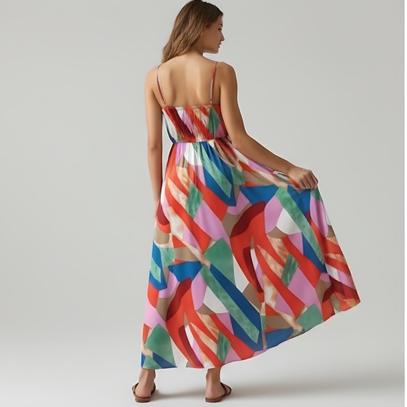 Flared Geo Print Cami Dress With Pockets - Picture 3 of 6